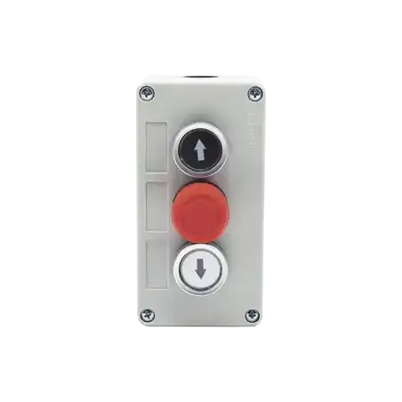 Botonera Triple con Boton de Stop Tipo Enclavado   Para Barreras Vehiculares Operadores Corredizos y Abatibles.