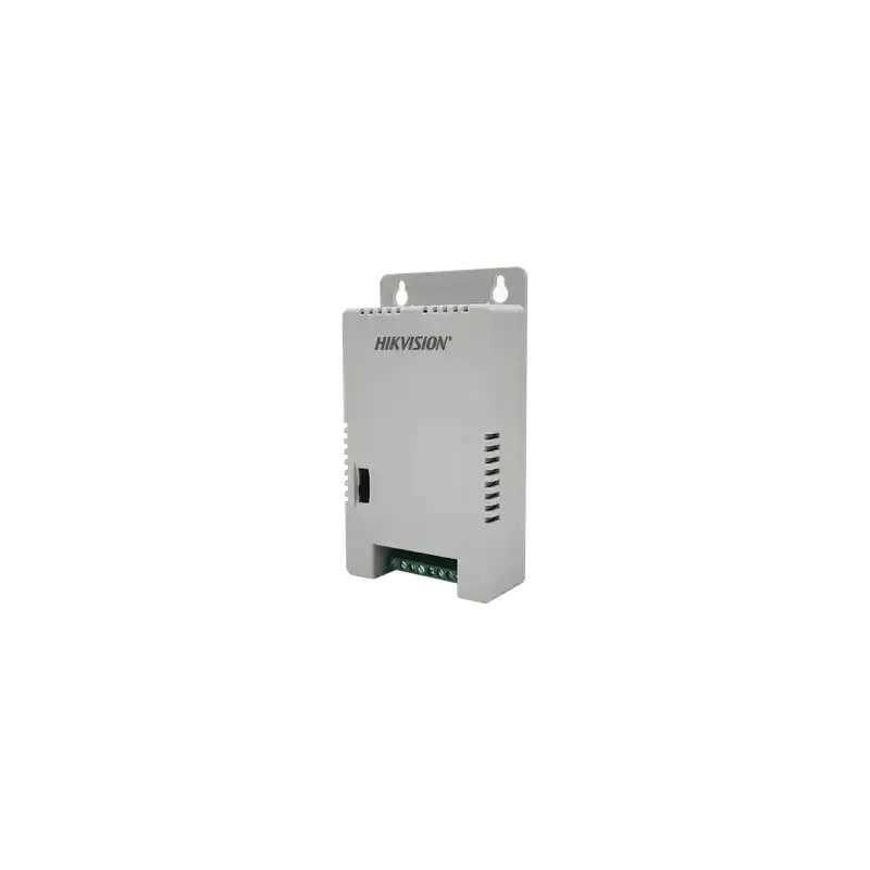 Fuente de Poder Regulada 12 Vcc   13.5 Vcc   15 Vcc para 4 Cámaras   1 Amp por Salida   Voltaje de Entrada 90   130