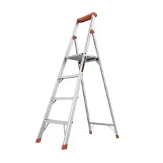 Escalera con 4 peldaños de 1.8 metros de aluminio.
