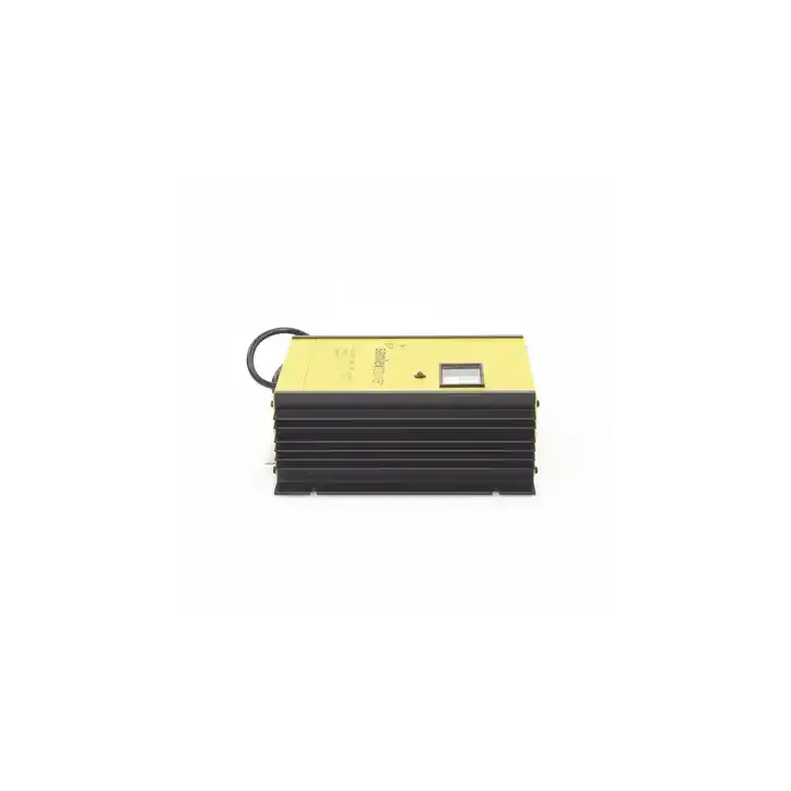 Cargador de Baterías de Plomo Ácido 12 Volts 15 A Bancos de 100 a 200 Ah