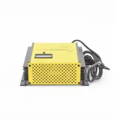 Cargador de Baterías de Plomo Ácido 12 Volts 15 A Bancos de 100 a 200 Ah|SAMLEX|Energía|Tecnolobit Shop