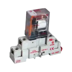 Relevador 15A SPDT